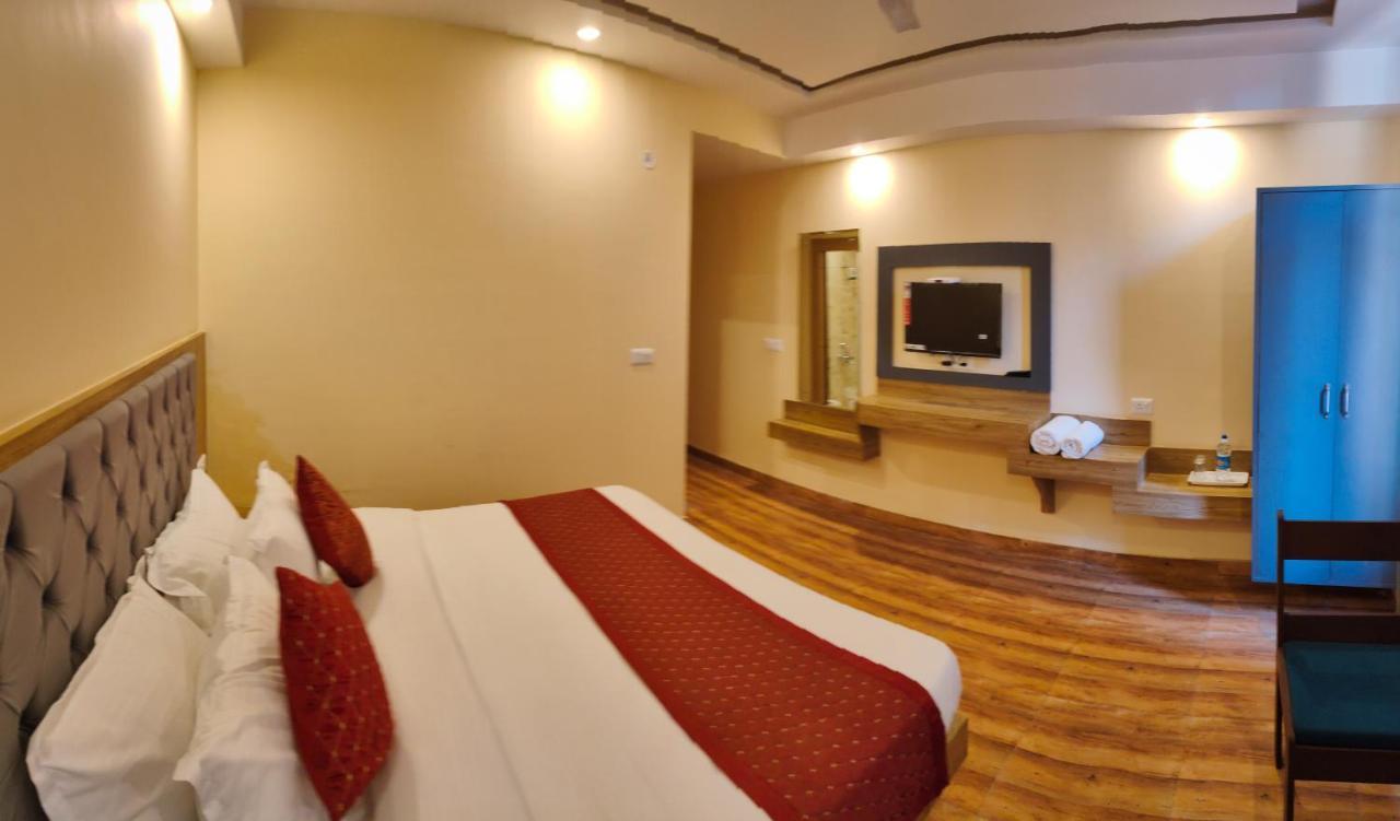 The Fragrance Hotel Katra  Buitenkant foto