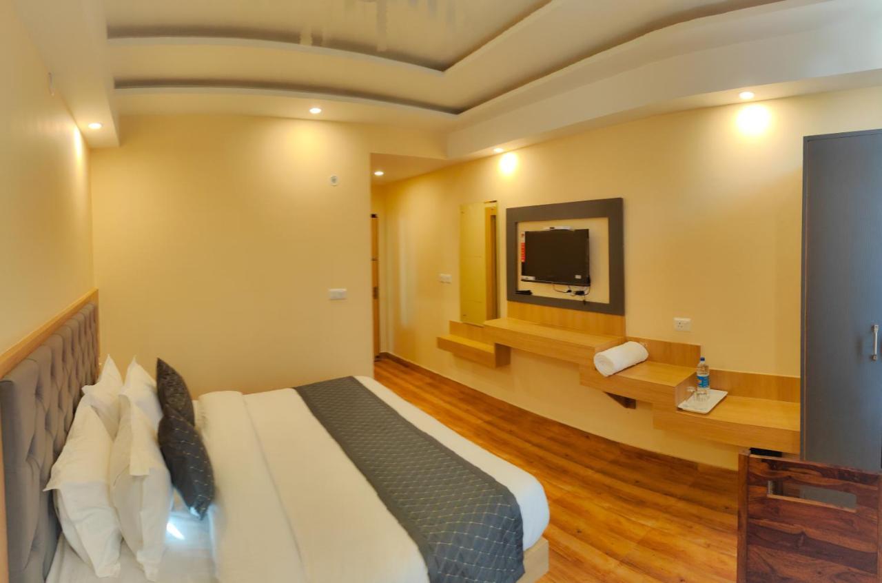 The Fragrance Hotel Katra  Buitenkant foto